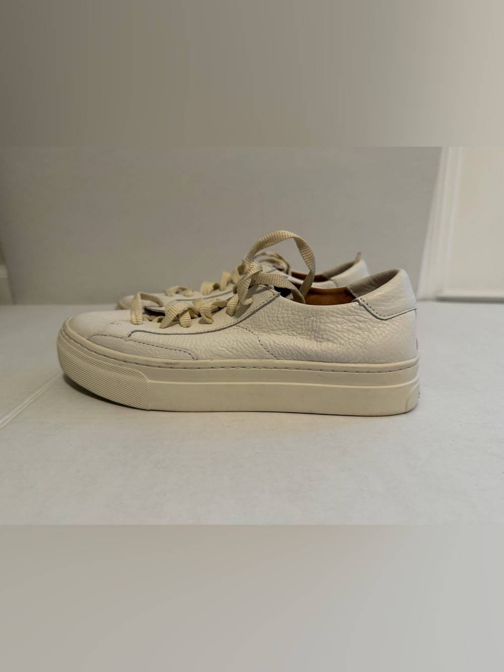 Soludos Cream Leather Platform Sneaker